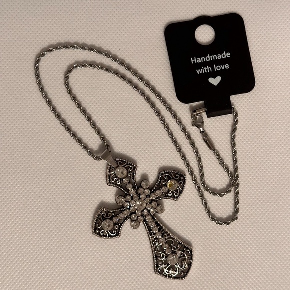 Brand New Handmade Gothic Cross Pendant On a Silver Stainless Steel Rope Chain. - Picture 2 of 9